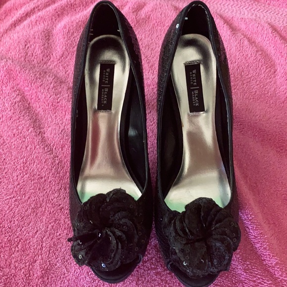 WHBM Black Peep toe heels - Picture 2 of 5